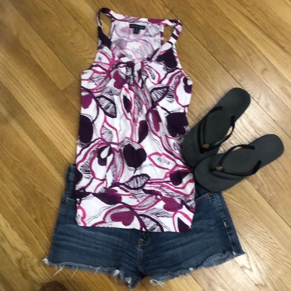 American Eagle Sleeveless Shirt
